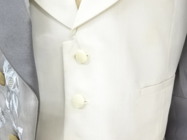  タキシード　(ベスト付き)(A7)